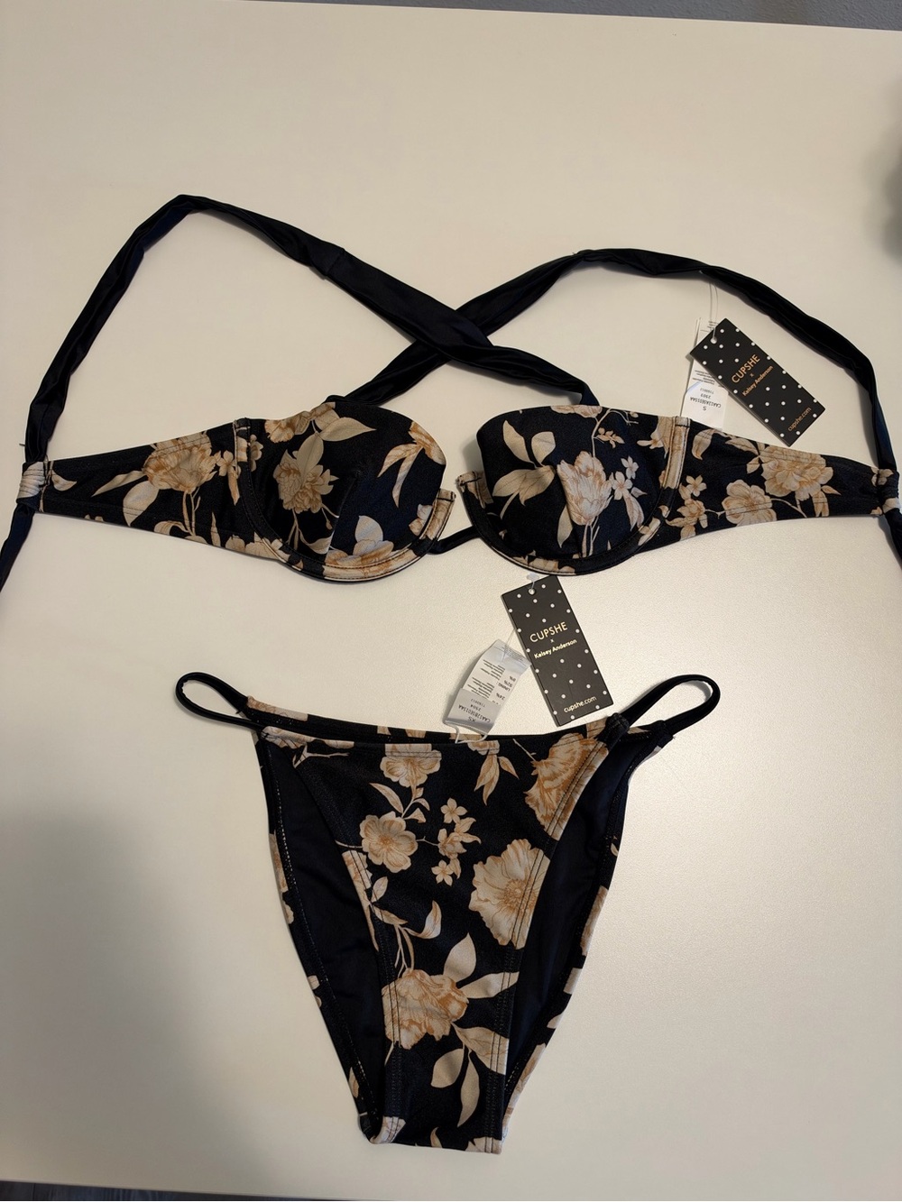 Cupshe x Kelsey Anderson NWT Summer Reel Bikini Set Black Floral Underwire S
